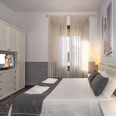 Audrey & Me Bed & Breakfast ปิซา ภายนอก รูปภาพ